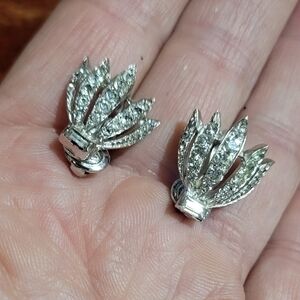 Vintage KEYS Rhinestone Clip on Earrings